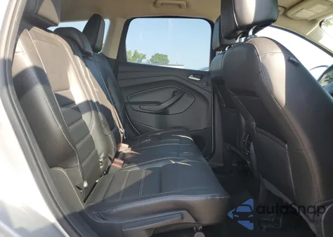 2017 Ford Escape Se z USA, uszkodzony, nr VIN 1FMCU9GD9HUD78557